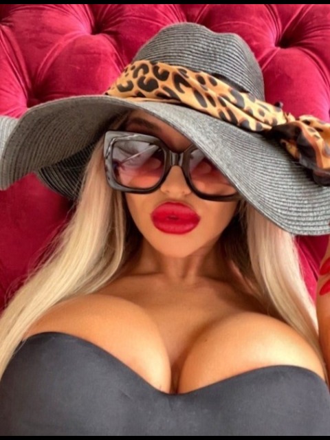 Проститука Питера Снежана